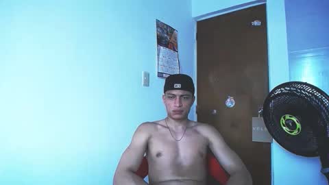 Snapshot of _sexy_jack chatting on 10-16-25, 09:49 Juan Pablo-independent model online show from 10-16-25, 09:49