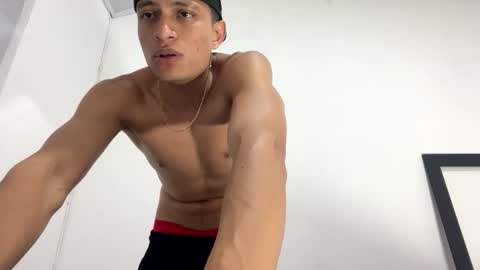 Snapshot of _sexy_jack chatting on 11-04-25, 07:18 Juan Pablo-independent model online show from 11-04-25, 07:18