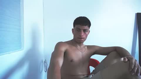 Snapshot of _sexy_jack chatting on 11-13-25, 06:29 Juan Pablo-independent model online show from 11-13-25, 06:29