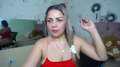 Snapshot of _sexyredhead_ chatting on 02-23-25, 12:27 KATA online show from 02-23-25, 12:27