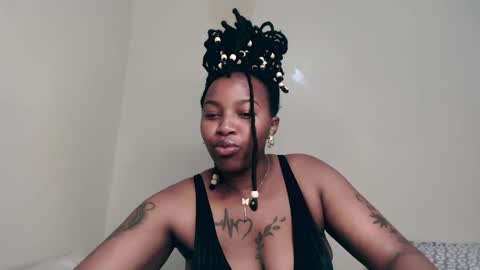 Snapshot of _sexysquirter chatting on 11-21-25, 05:55 _sexysquirter online show from 11-21-25, 05:55