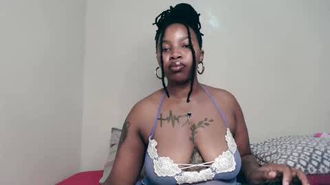 Snapshot of _sexysquirter chatting on 12-16-25, 05:40 _sexysquirter online show from 12-16-25, 05:40