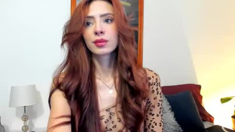 _silvia_vega_ online show from 03-20-26, 04:50