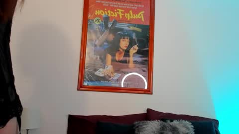 _silvia_vega_ online show from 03-22-26, 08:18