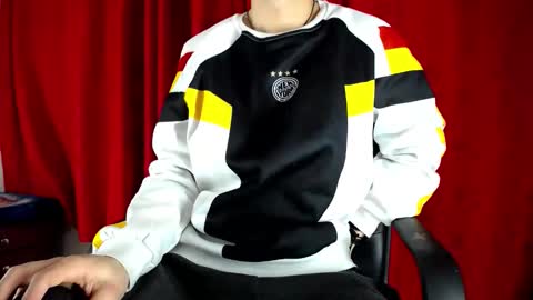 _skyleer_ online show from 01-11-26, 11:32