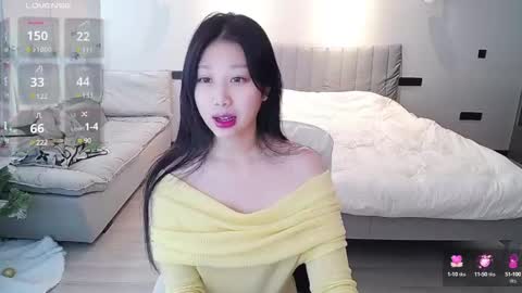Snapshot of _smileflower_ chatting on 12-16-24, 04:02 winni online show from 12-16-24, 04:02