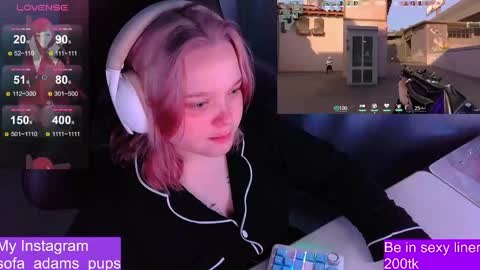 Snapshot of _sofia_adam_ chatting on 05-07-26, 07:03 pups online show from 05-07-26, 07:03