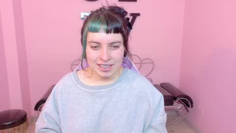 Snapshot of _sofia_smith1 chatting on 06-13-26, 01:42 Sofia online show from 06-13-26, 01:42