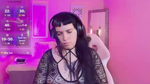 Snapshot of _sofia_smith1 chatting on 07-16-26, 01:33 Sofia online show from 07-16-26, 01:33