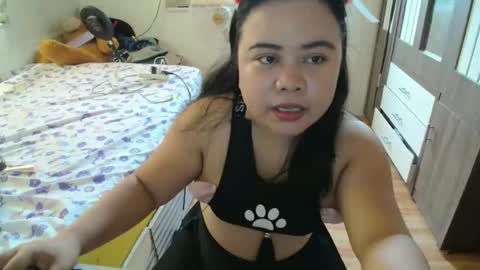 Anya online show from 04-12-26, 02:49