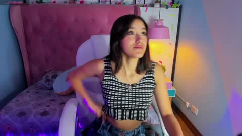 Sophie  online show from 01-28-25, 12:00