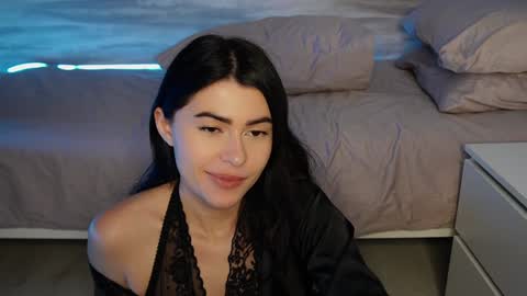 Snapshot of _sophiia_666 chatting on 01-14-25, 02:08 Sophy online show from 01-14-25, 02:08