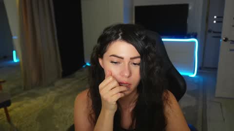 Snapshot of _sophiia_666 chatting on 02-02-25, 11:42 Sophy online show from 02-02-25, 11:42