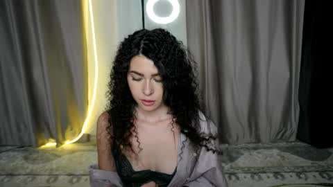 Snapshot of _sophiia_666 chatting on 02-14-25, 02:07 Sophy online show from 02-14-25, 02:07