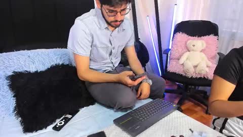 Coco and J online show from 03-25-26, 04:13