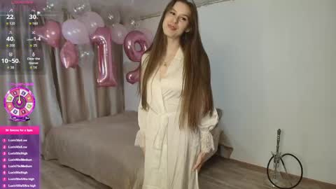 Snapshot of _stella_grace_ chatting on 05-19-26, 11:49 Stella Grace online show from 05-19-26, 11:49