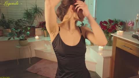 Snapshot of _stella_rose_ chatting on 02-16-25, 02:31 Stella online show from 02-16-25, 02:31