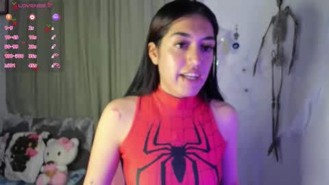 Snapshot of _strawberrycream chatting on 10-19-25, 01:06 Angela online show from 10-19-25, 01:06