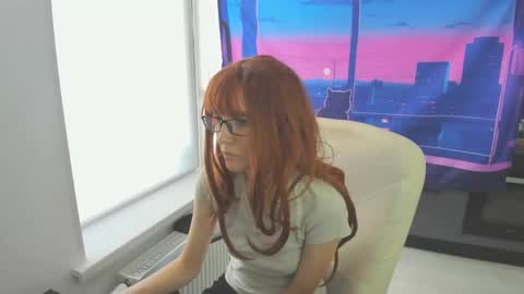 Snapshot of _suunbeam_ chatting on 05-09-26, 07:35 Sun online show from 05-09-26, 07:35