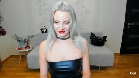 Snapshot of _sweet_addiction_ chatting on 01-24-25, 04:06 Marie online show from 01-24-25, 04:06