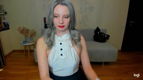 Snapshot of _sweet_addiction_ chatting on 10-03-25, 12:02 Marie online show from 10-03-25, 12:02