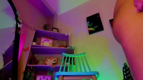 Kuromi online show from 10-03-25, 04:31