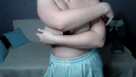 Snapshot of _sweet_lana_ chatting on 12-14-25, 05:57 Lana online show from 12-14-25, 05:57