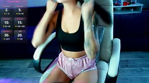 Milana   welcome to my world  online show from 10-06-25, 07:50