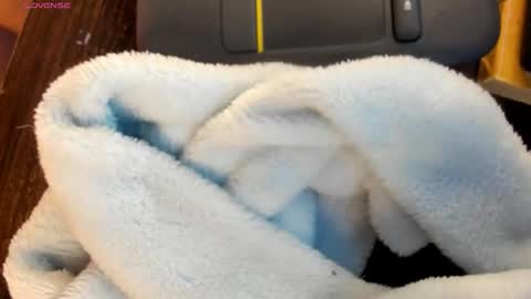 Snapshot of _sweet_x chatting on 09-28-25, 03:01 sweet online show from 09-28-25, 03:01