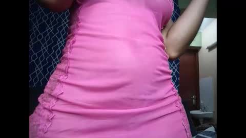 Snapshot of _sweetycandie chatting on 01-15-26, 04:22 Candie online show from 01-15-26, 04:22