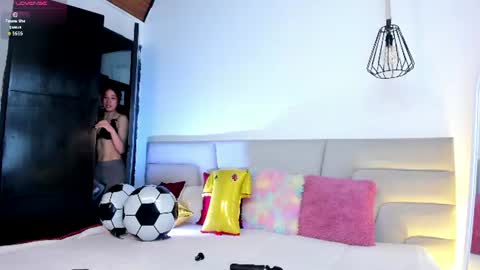 Snapshot of _tattoo_couple chatting on 06-30-26, 01:01 online show from 06-30-26, 01:01