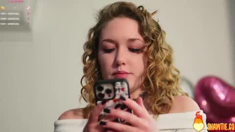 Snapshot of _taylor_swift chatting on 05-30-26, 11:40 Taylor online show from 05-30-26, 11:40