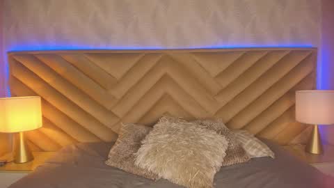 Tifa online show from 10-06-25, 06:11