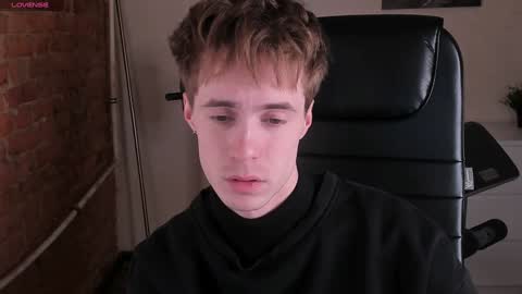 Snapshot of _tokyo_ghoul chatting on 12-28-24, 03:04 _tokyo_ghoul online show from 12-28-24, 03:04