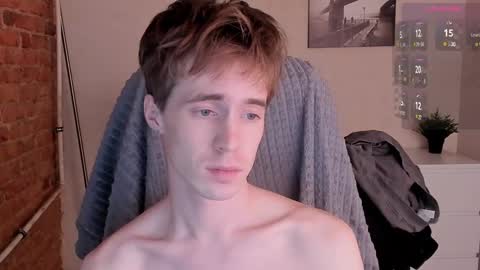 Snapshot of _tokyo_ghoul chatting on 01-17-25, 04:15 _tokyo_ghoul online show from 01-17-25, 04:15