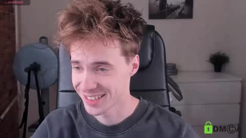 Snapshot of _tokyo_ghoul chatting on 09-18-25, 10:06 _tokyo_ghoul online show from 09-18-25, 10:06