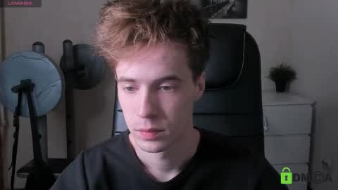 Snapshot of _tokyo_ghoul chatting on 09-21-25, 10:39 _tokyo_ghoul online show from 09-21-25, 10:39