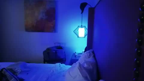 VioletTheDoll online show from 12-06-24, 01:51