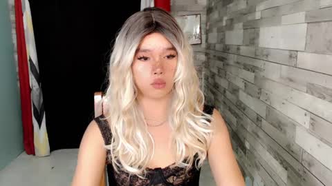 Snapshot of _topdomfucker_ chatting on 01-18-25, 02:14 Iam Alex online show from 01-18-25, 02:14