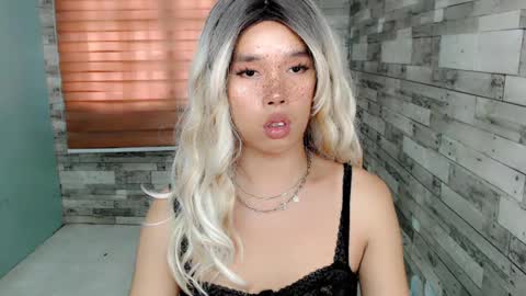 Snapshot of _topdomfucker_ chatting on 02-16-25, 01:25 Iam Alex online show from 02-16-25, 01:25