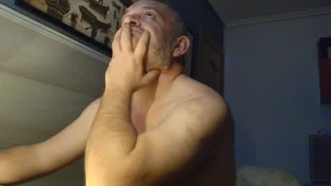 Snapshot of _toreto_ chatting on 11-08-25, 06:40 OO online show from 11-08-25, 06:40