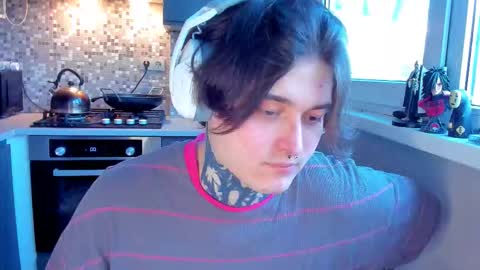 _torfin_ online show from 02-03-26, 06:22