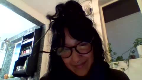 Snapshot of _tutti_frutti_ chatting on 12-04-24, 05:38 _tutti_frutti_ online show from 12-04-24, 05:38