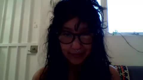 Snapshot of _tutti_frutti_ chatting on 12-05-24, 10:45 _tutti_frutti_ online show from 12-05-24, 10:45