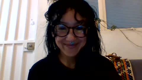 Snapshot of _tutti_frutti_ chatting on 12-11-24, 02:52 _tutti_frutti_ online show from 12-11-24, 02:52