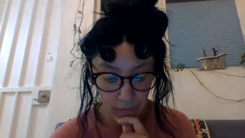 Snapshot of _tutti_frutti_ chatting on 12-24-24, 05:27 _tutti_frutti_ online show from 12-24-24, 05:27