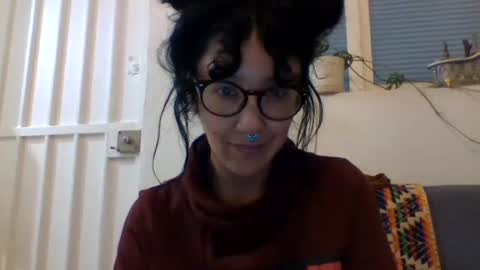 Snapshot of _tutti_frutti_ chatting on 12-29-24, 08:00 _tutti_frutti_ online show from 12-29-24, 08:00