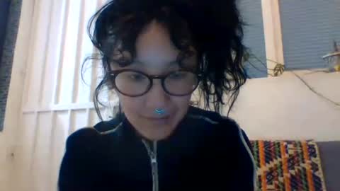 Snapshot of _tutti_frutti_ chatting on 01-07-25, 03:46 _tutti_frutti_ online show from 01-07-25, 03:46