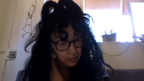 Snapshot of _tutti_frutti_ chatting on 01-11-25, 10:07 _tutti_frutti_ online show from 01-11-25, 10:07