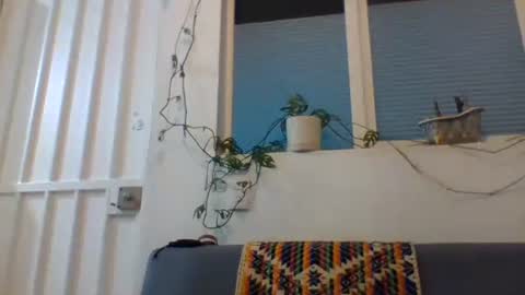 Snapshot of _tutti_frutti_ chatting on 01-14-25, 03:32 _tutti_frutti_ online show from 01-14-25, 03:32